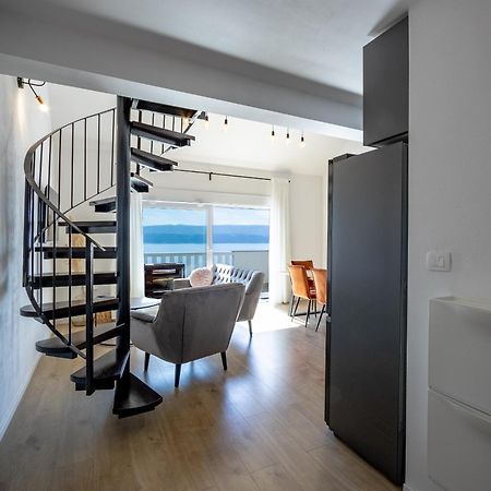 Apartament Apartman Rojo Omiš Zewnętrze zdjęcie