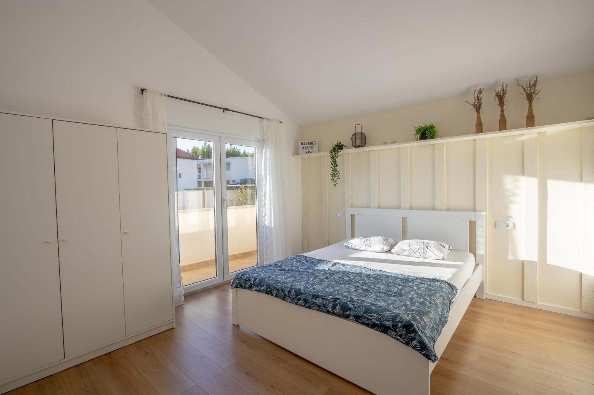 Apartament Apartman Rojo Omiš Zewnętrze zdjęcie
